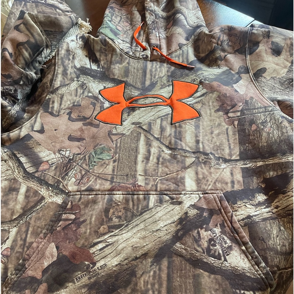 Under Armour Men’s Hoodie